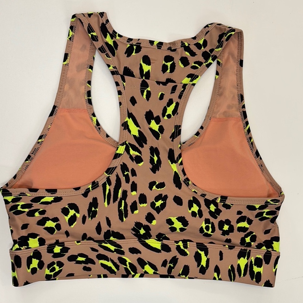 Fabletics Sports Bra Women’s Leopard Animal Print Athletic Athleisure - Picture 3 of 7